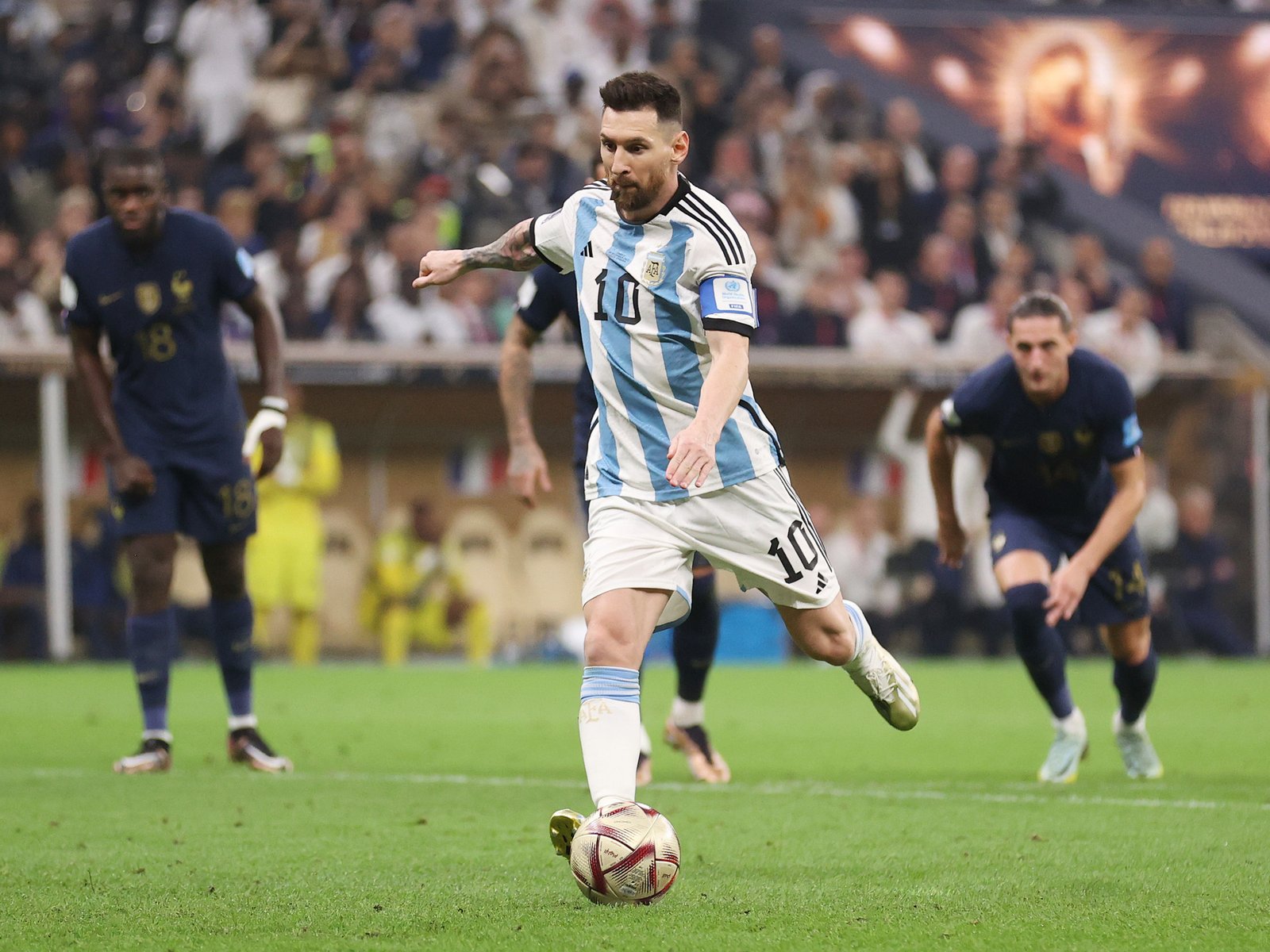 Lionel Messi Agrees to Play for Argentina